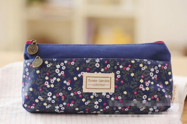 Estuche hermoso con doble cremallera